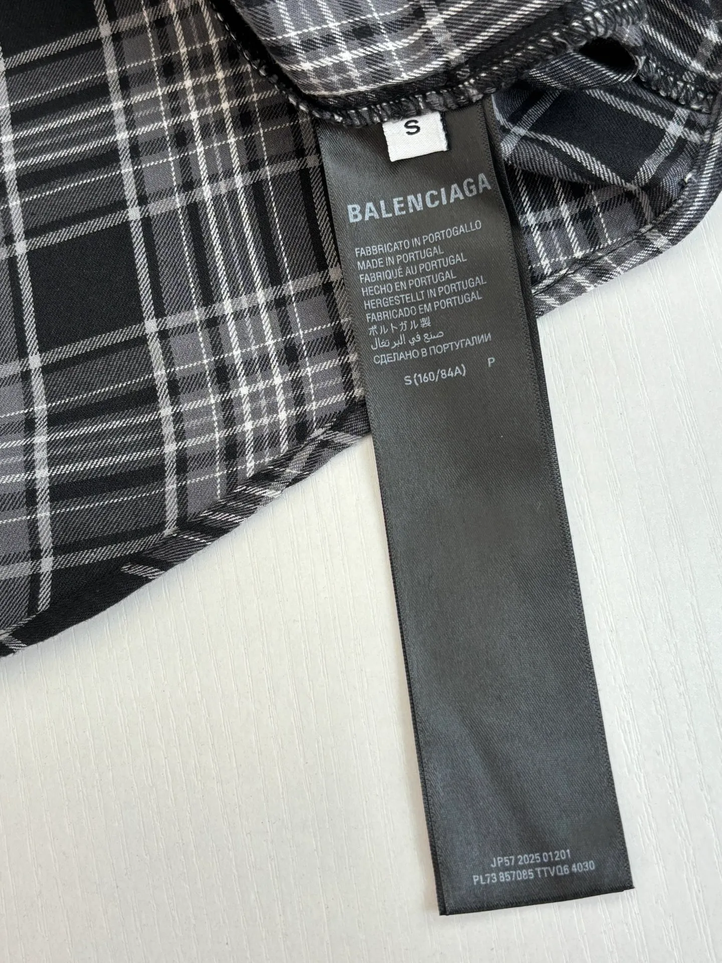 Balenciag*/ + / ， ， ， ， ， ， 。 Size：S/M/L